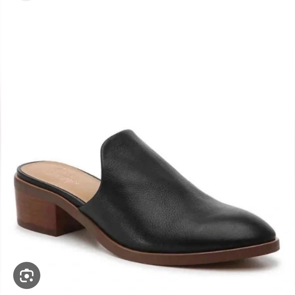 Crown Vintage Black Leather Mules (women size 10M)